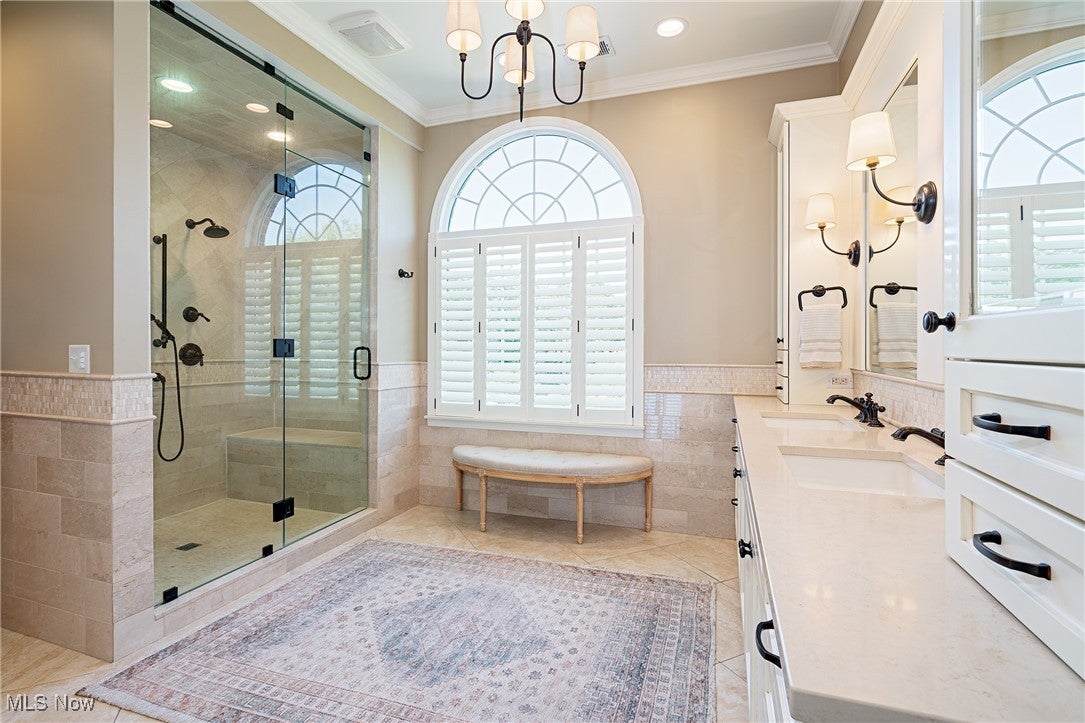 Marietta, Ohio, 45750, United States, ,6 BathroomsBathrooms,Residential,Active,1824493