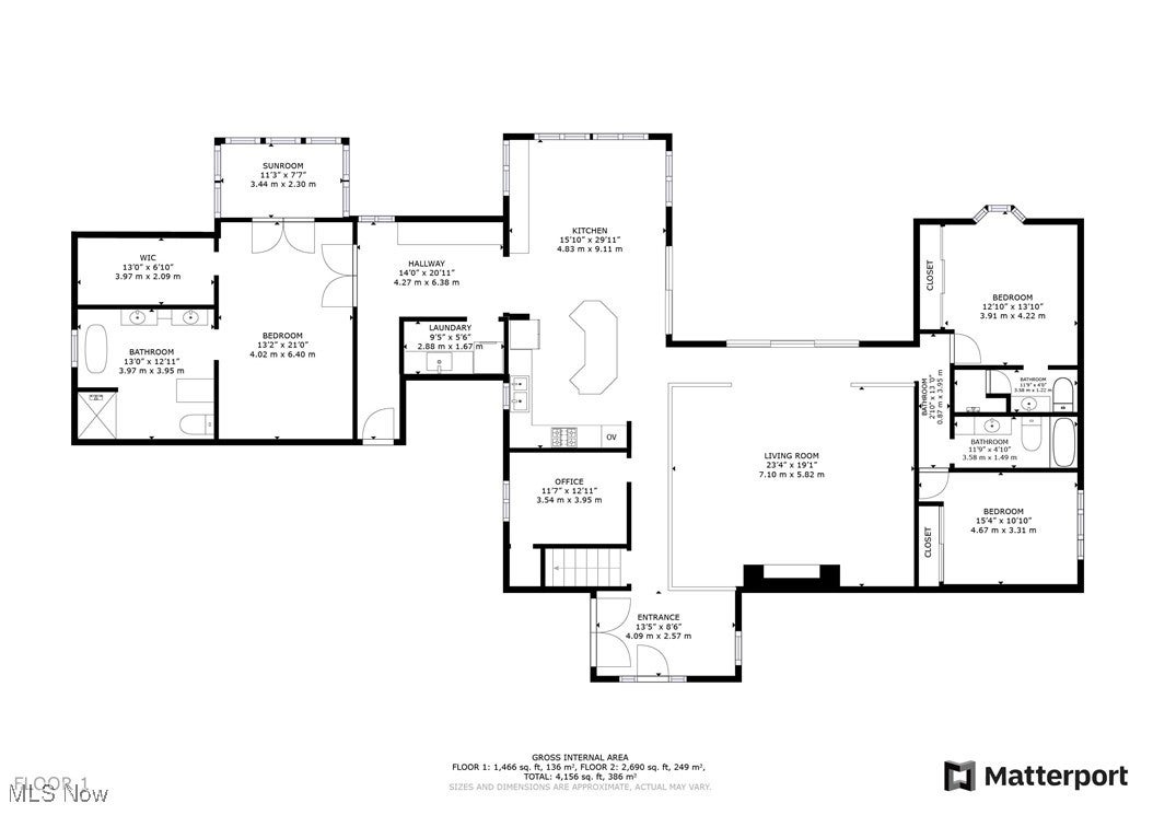 Roaming Shores, Ohio, 44084, United States, ,5 BathroomsBathrooms,Residential,Active,1820347