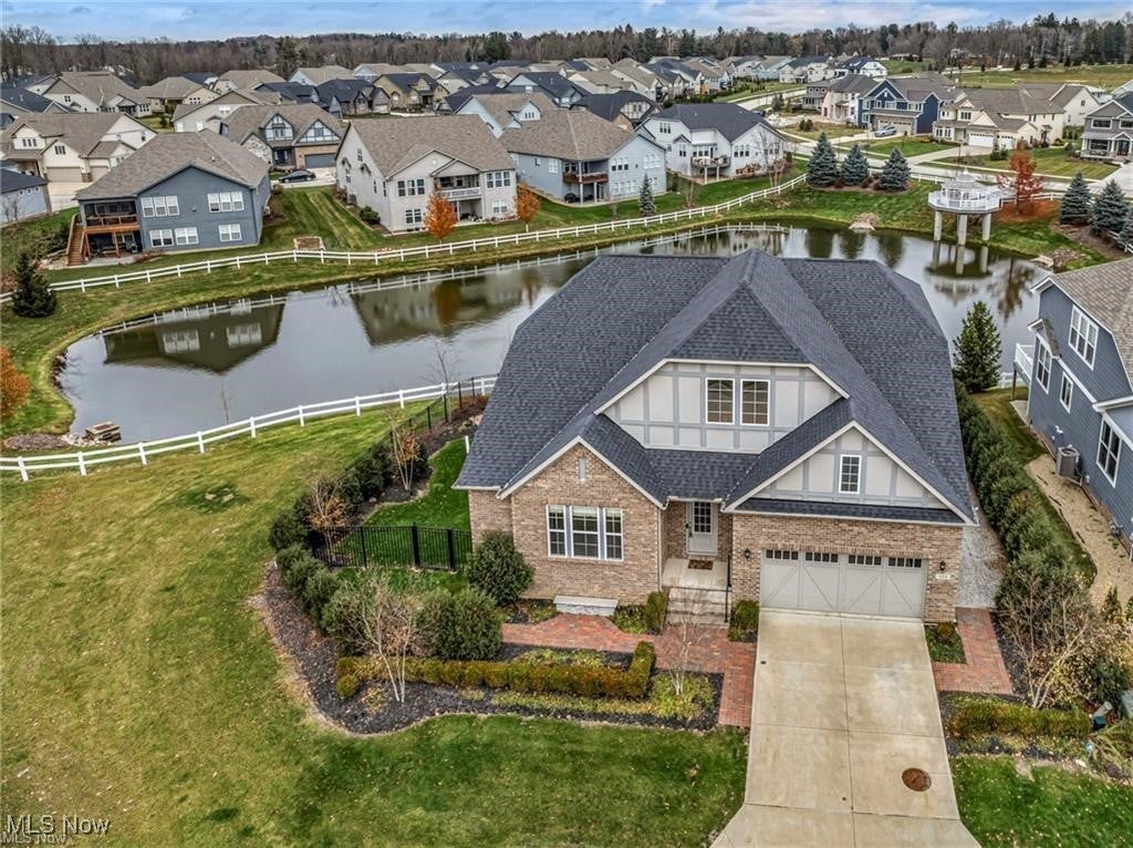 Chagrin Falls, Ohio, 44022, United States, 3 Bedrooms Bedrooms, ,4 BathroomsBathrooms,Residential,Active,1945059