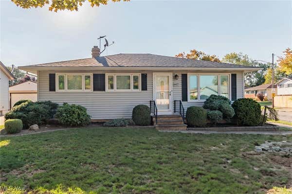 4427 STARLIGHT DR, CLEVELAND, OH 44109 - Image 1