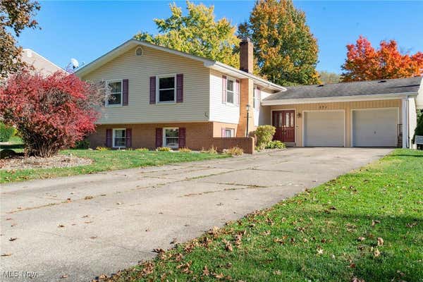 371 GREEN HILL DR, TALLMADGE, OH 44278 - Image 1