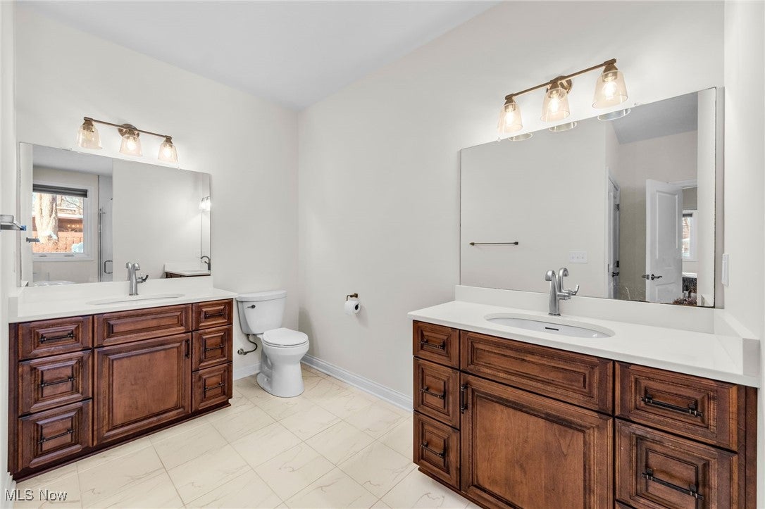 Westlake, Ohio, 44145, United States, 11 Bedrooms Bedrooms, ,9 BathroomsBathrooms,Residential,Active,2015263