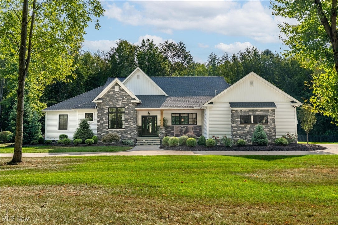 Akron, Ohio, 44312, United States, 3 Bedrooms Bedrooms, ,4 BathroomsBathrooms,Residential,Active,1929696