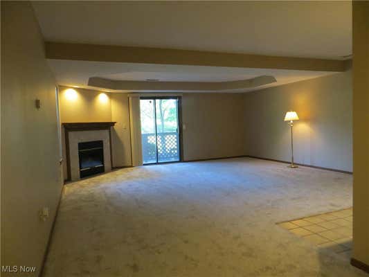 8613 SCENICVIEW DR APT 102, BROADVIEW HEIGHTS, OH 44147, photo 4 of 37