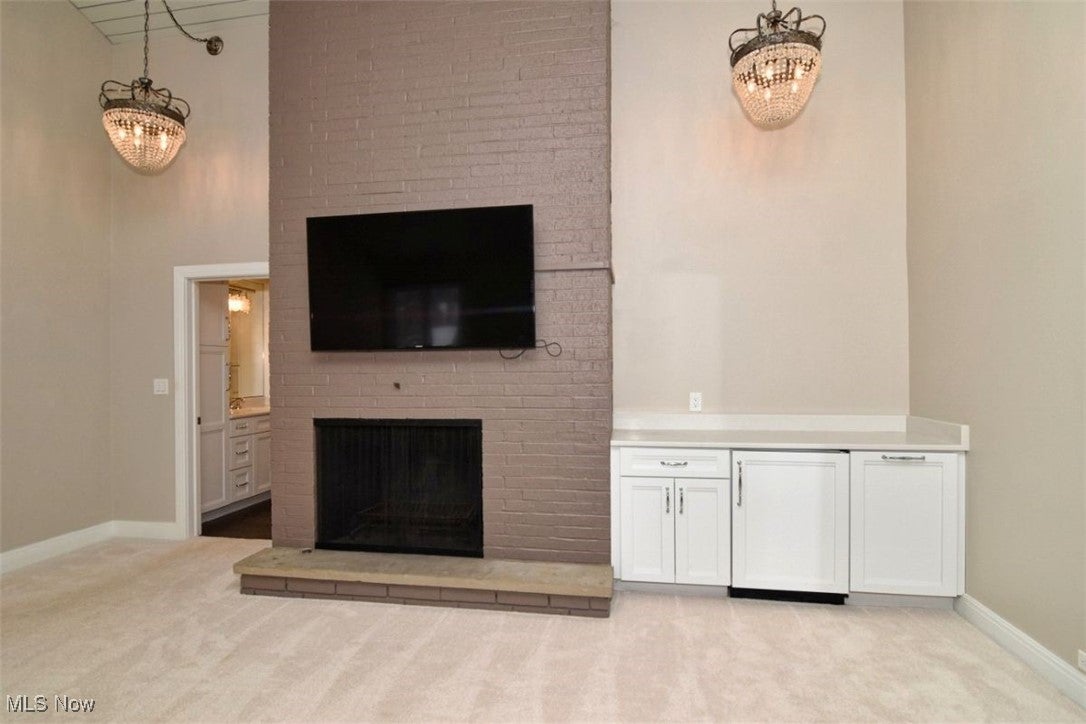 Shaker Heights, Ohio, 44122, United States, 4 Bedrooms Bedrooms, ,5 BathroomsBathrooms,Residential,Contingent,2007147