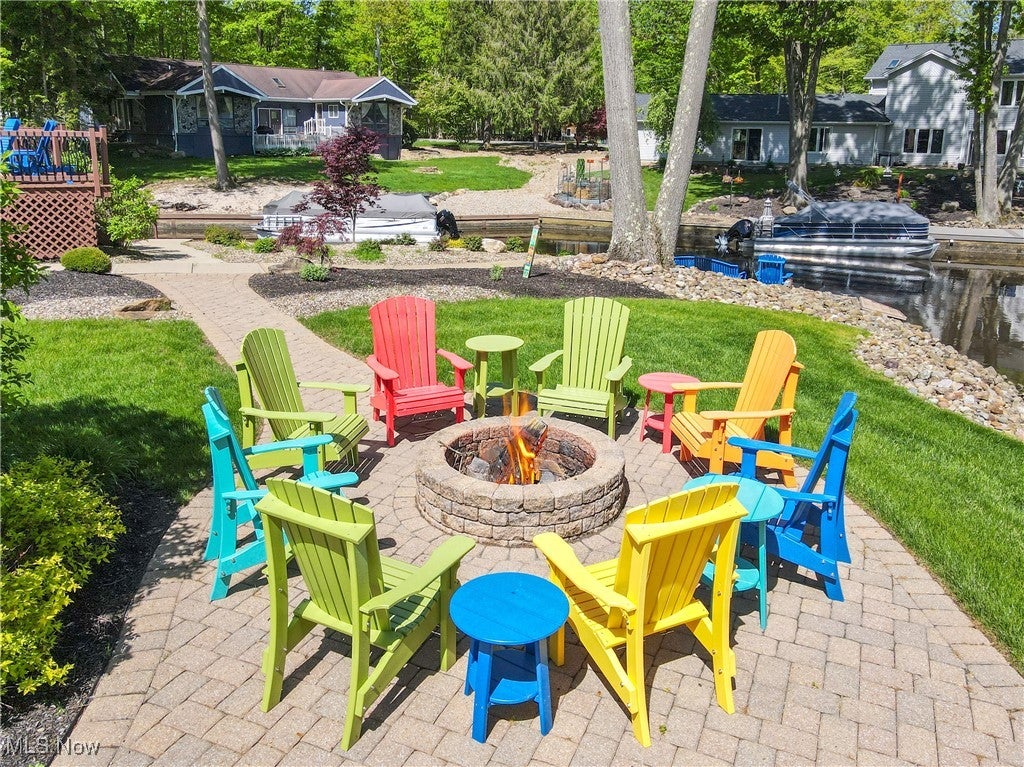 Roaming Shores, Ohio, 44084, United States, ,5 BathroomsBathrooms,Residential,Active,1820347