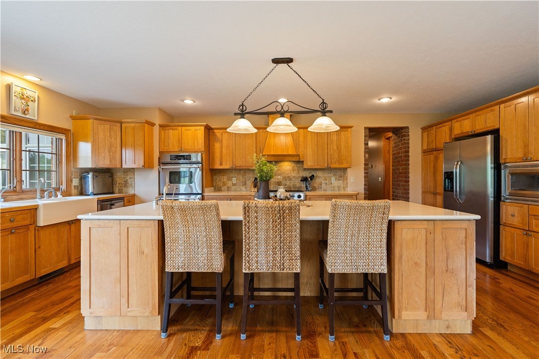 Marshallville, Ohio, 44645, United States, 4 Bedrooms Bedrooms, ,4 BathroomsBathrooms,Residential,Active,1909596