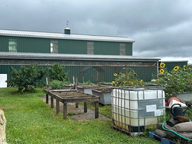 New London, Ohio, 44851, United States, 4 Bedrooms Bedrooms, ,3 BathroomsBathrooms,Residential,Active,1922737