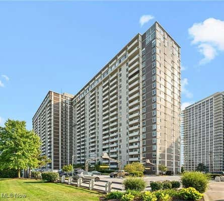 12900 LAKE AVE APT 1512, LAKEWOOD, OH 44107 - Image 1