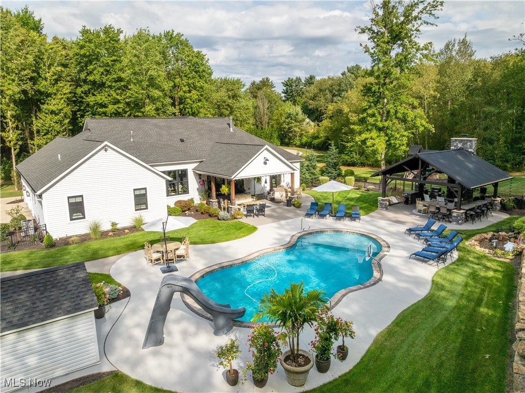 Akron, Ohio, 44312, United States, 3 Bedrooms Bedrooms, ,4 BathroomsBathrooms,Residential,Active,1929696