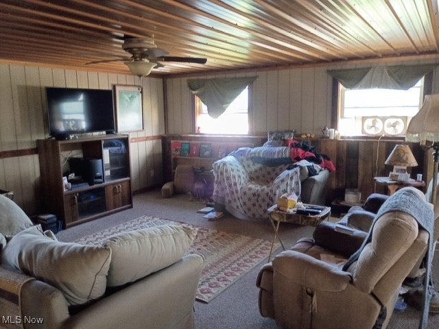 New London, Ohio, 44851, United States, 4 Bedrooms Bedrooms, ,3 BathroomsBathrooms,Residential,Active,1922737