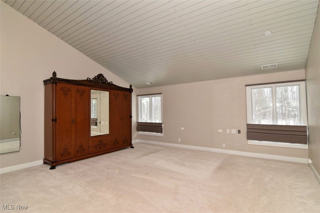 Shaker Heights, Ohio, 44122, United States, 4 Bedrooms Bedrooms, ,5 BathroomsBathrooms,Residential,Contingent,2007147