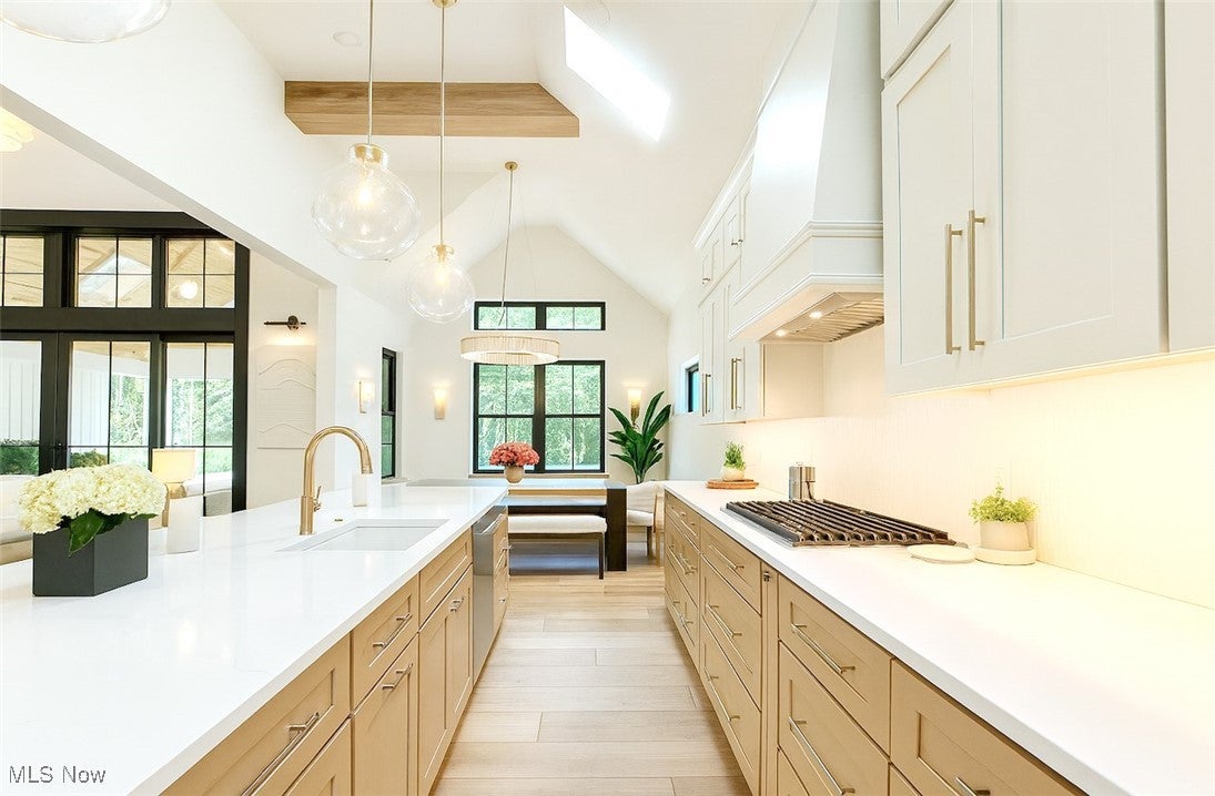 Westlake, Ohio, 44145, United States, 5 Bedrooms Bedrooms, ,6 BathroomsBathrooms,Residential,Active,1988431