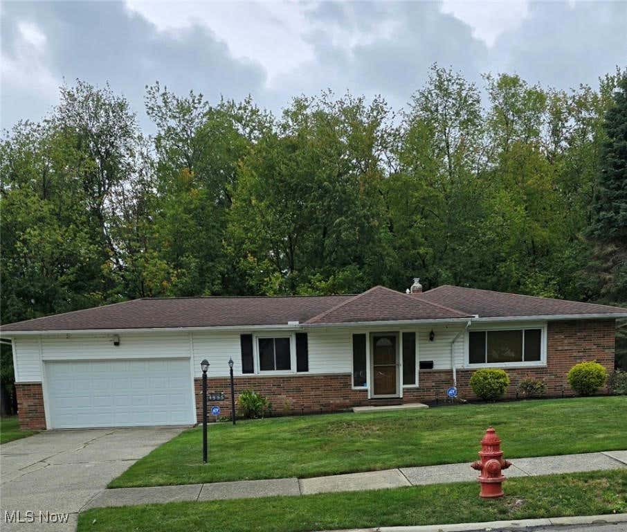 4995 DELEVAN DR, LYNDHURST, OH 44124, photo 1 of 25