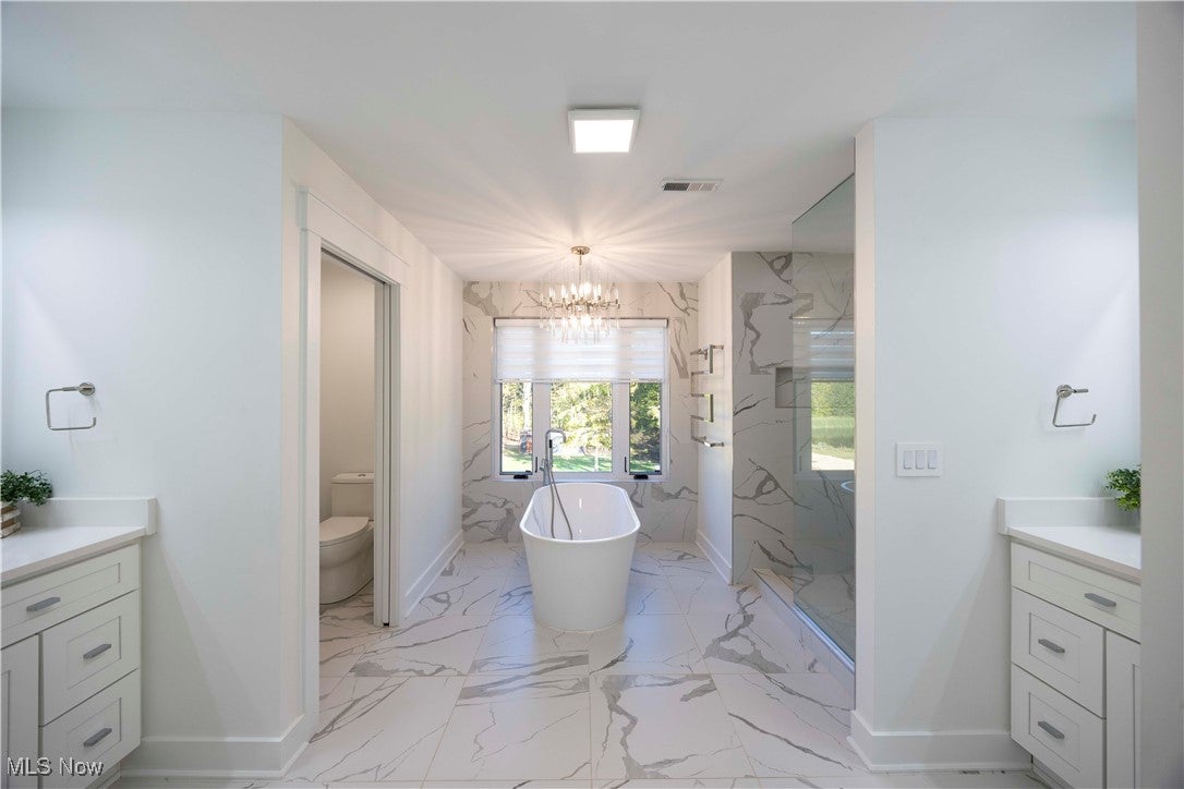 Medina, Ohio, 44256, United States, 4 Bedrooms Bedrooms, ,5 BathroomsBathrooms,Residential,Active,1953983