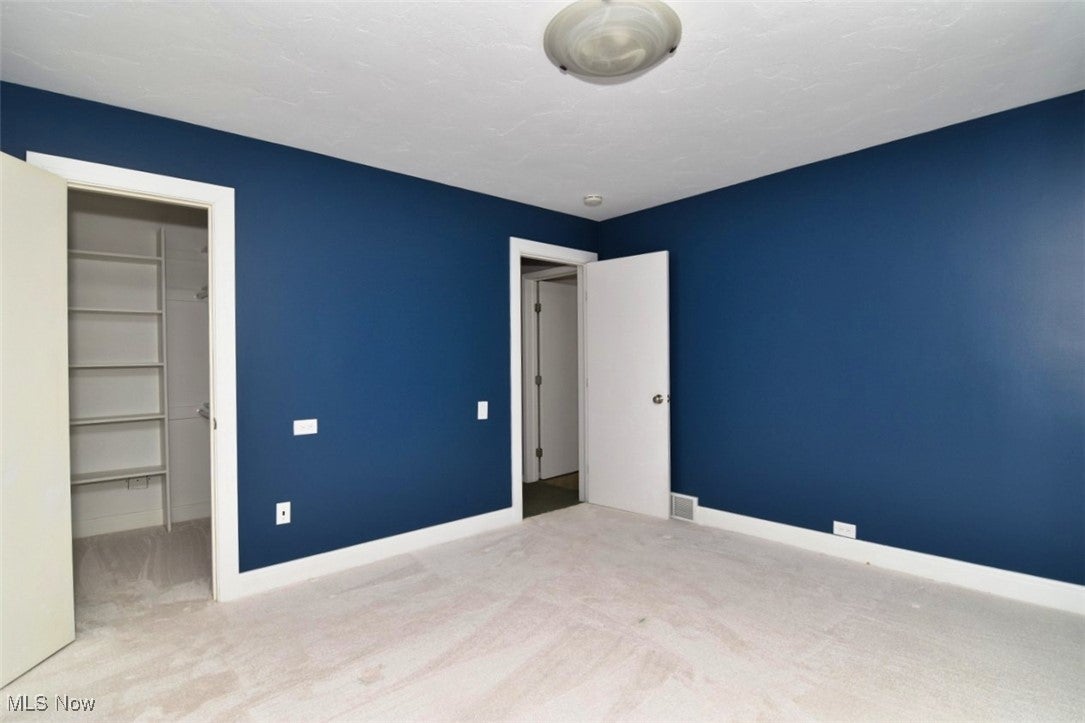 Shaker Heights, Ohio, 44122, United States, 4 Bedrooms Bedrooms, ,5 BathroomsBathrooms,Residential,Contingent,2007147