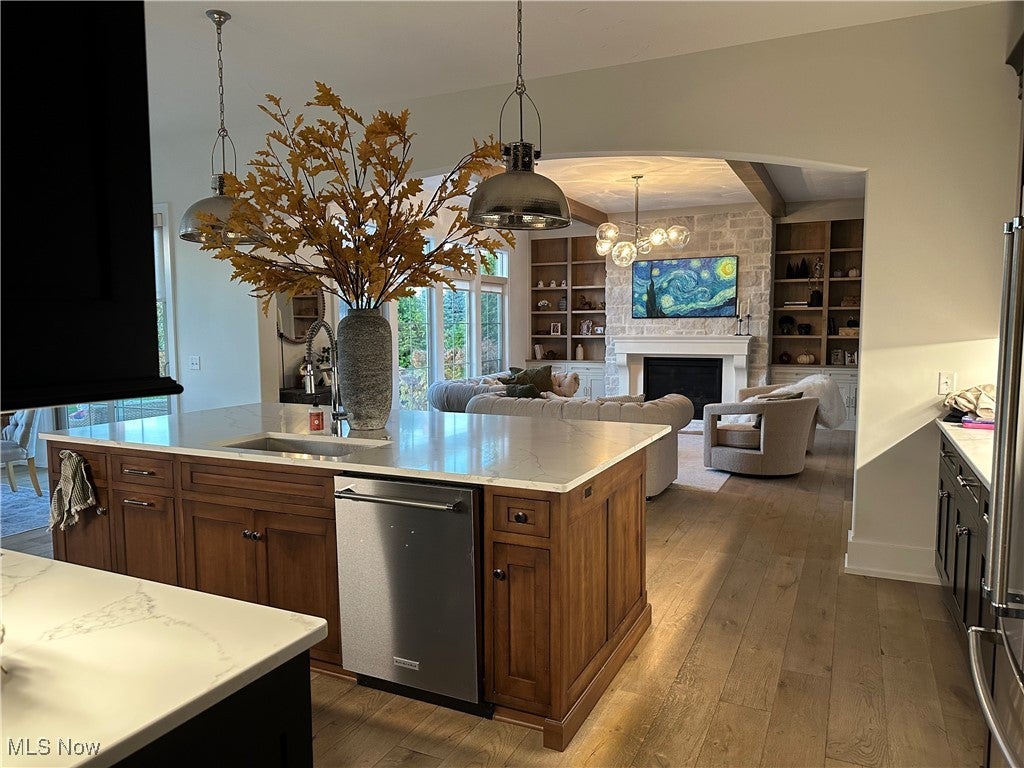 Massillon, Ohio, 44646, United States, 4 Bedrooms Bedrooms, ,4 BathroomsBathrooms,Residential,Active,1985564