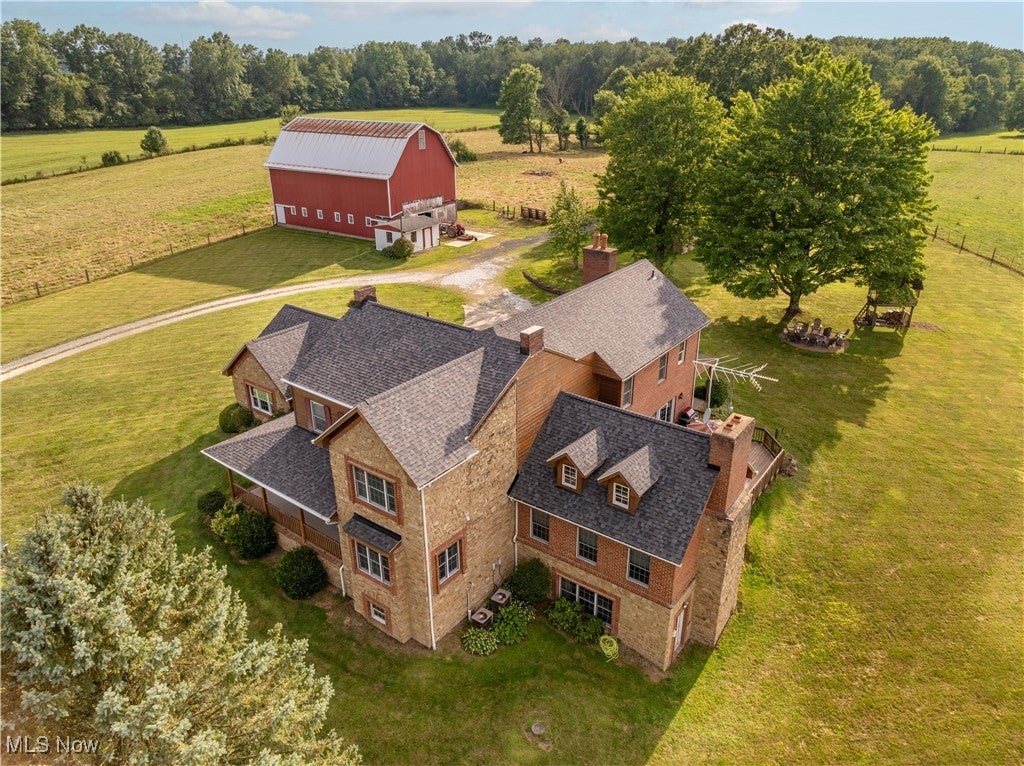 Marshallville, Ohio, 44645, United States, 4 Bedrooms Bedrooms, ,4 BathroomsBathrooms,Residential,Active,1909596