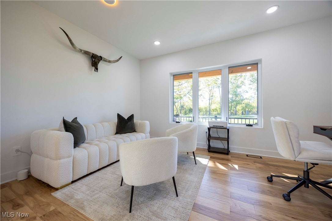 Medina, Ohio, 44256, United States, 4 Bedrooms Bedrooms, ,5 BathroomsBathrooms,Residential,Active,1953983