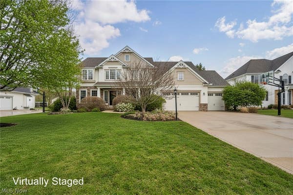 5551 BROOK RUN DR, MEDINA, OH 44256, photo 2 of 50