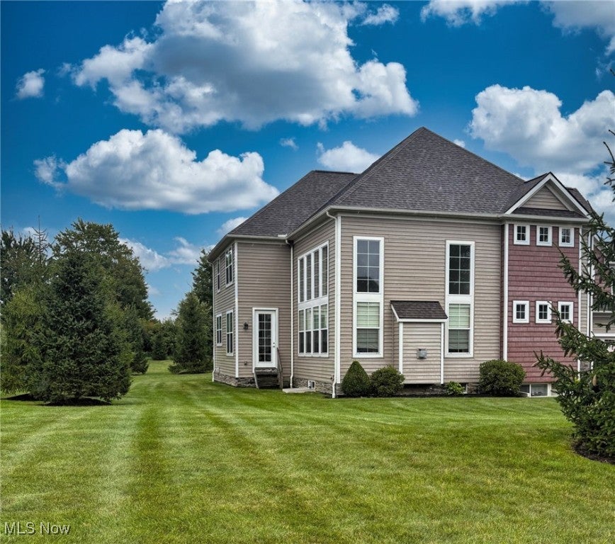 Chagrin Falls, Ohio, 44023, United States, 5 Bedrooms Bedrooms, ,5 BathroomsBathrooms,Residential,Active,1929410