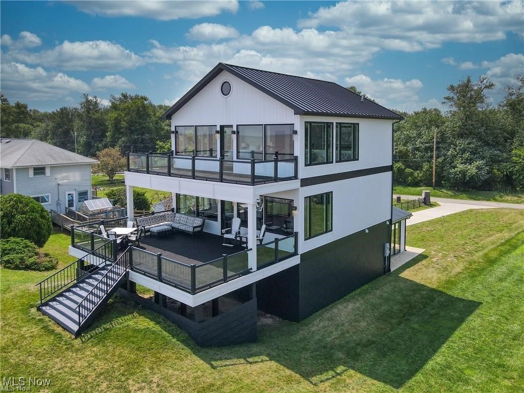 Curtice, Ohio, 43412, United States, 4 Bedrooms Bedrooms, ,3 BathroomsBathrooms,Residential,Active,1907973
