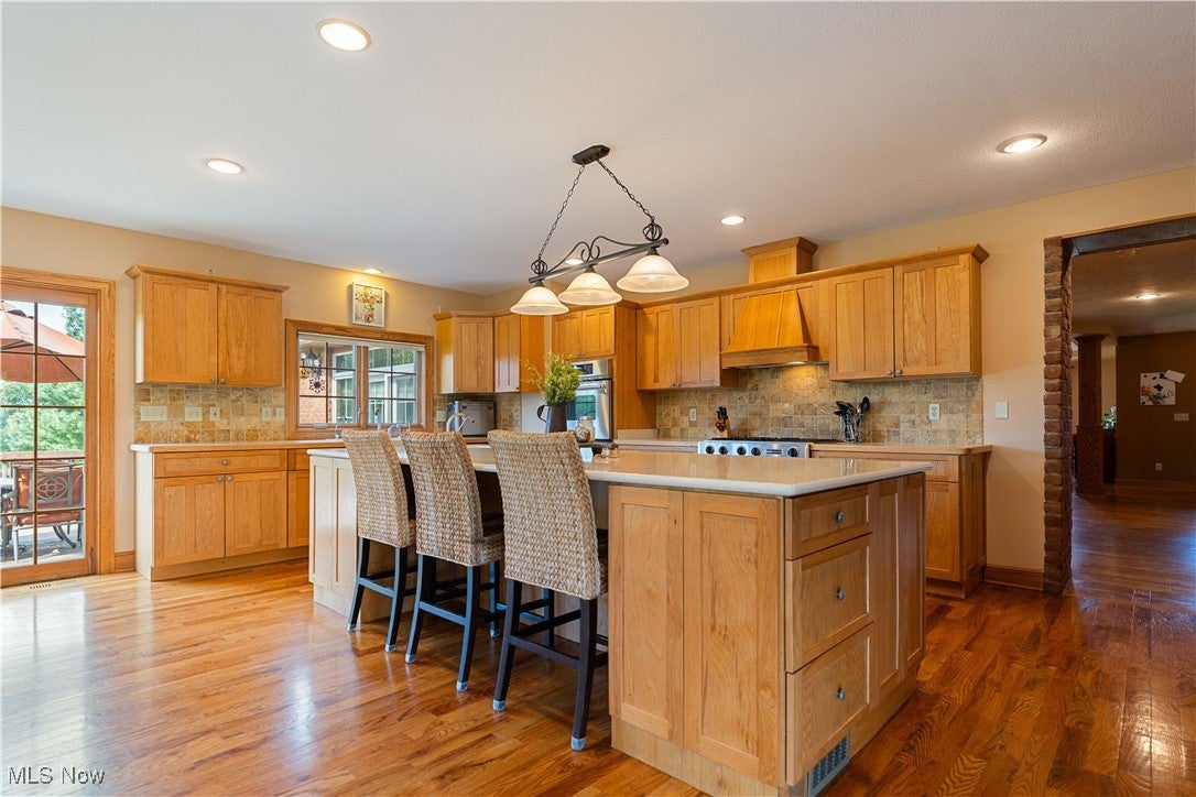 Marshallville, Ohio, 44645, United States, 4 Bedrooms Bedrooms, ,4 BathroomsBathrooms,Residential,Active,1909596