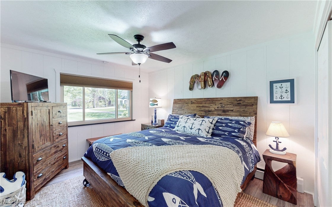 Roaming Shores, Ohio, 44084, United States, ,5 BathroomsBathrooms,Residential,Active,1820347