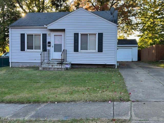 1312 HARDESTY BLVD, AKRON, OH 44320, photo 1 of 21