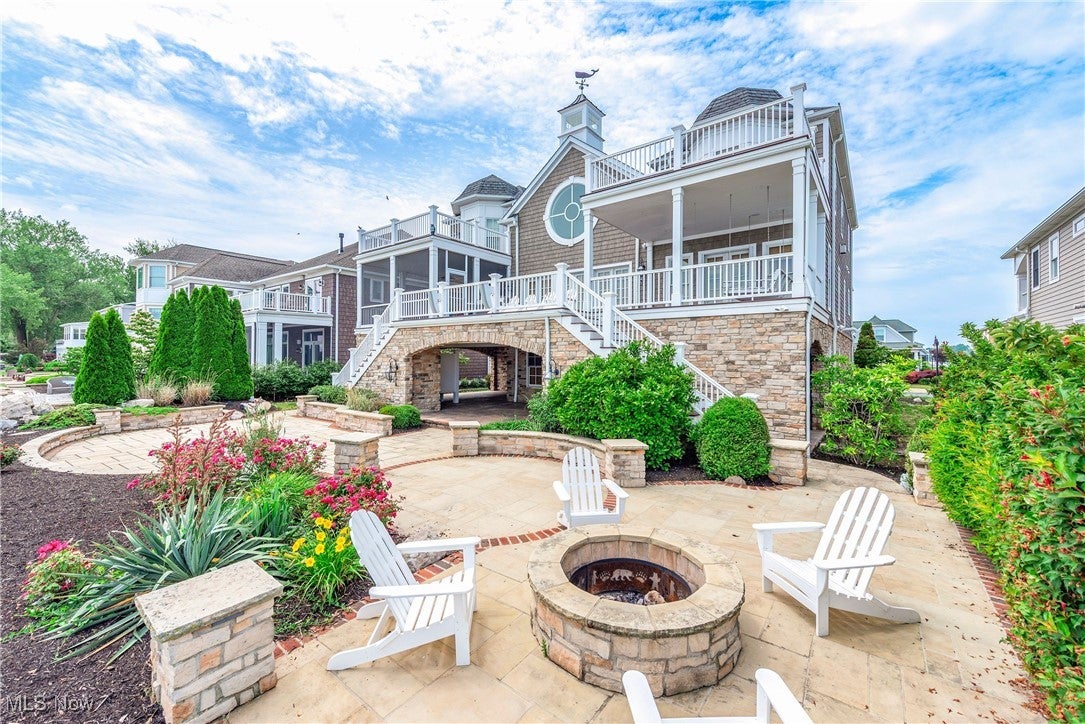 Marblehead, Ohio, 43440, United States, 6 Bedrooms Bedrooms, ,7 BathroomsBathrooms,Residential,Active,1756928