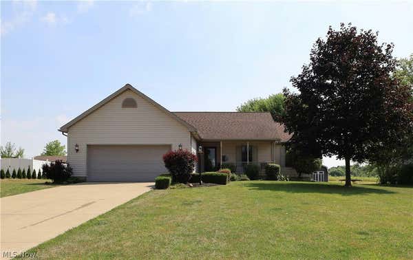 10211 MIDWAY DR, NEW MIDDLETOWN, OH 44442 - Image 1