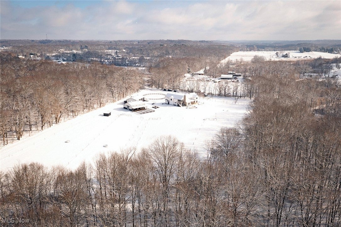 New Franklin, Ohio, 44216, United States, 6 Bedrooms Bedrooms, ,6 BathroomsBathrooms,Residential,Active,2001066