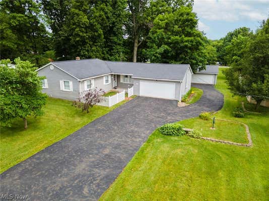 6221 AMY BOYLE RD NE, BROOKFIELD, OH 44403 - Image 1