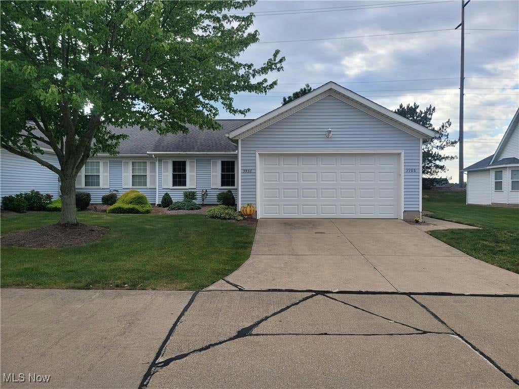 3988 LONDONDERRY LN, MEDINA, OH 44256, photo 1