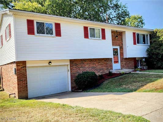 487 PAHLHURST PLZ, PARKERSBURG, WV 26101, photo 2 of 21