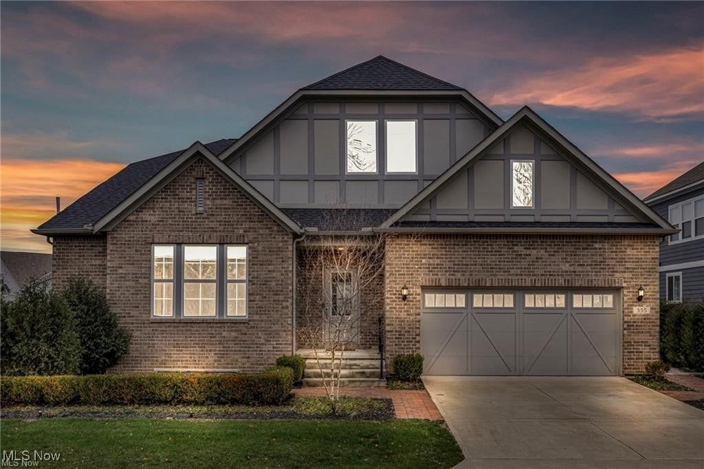 Chagrin Falls, Ohio, 44022, United States, 3 Bedrooms Bedrooms, ,4 BathroomsBathrooms,Residential,Active,1945059
