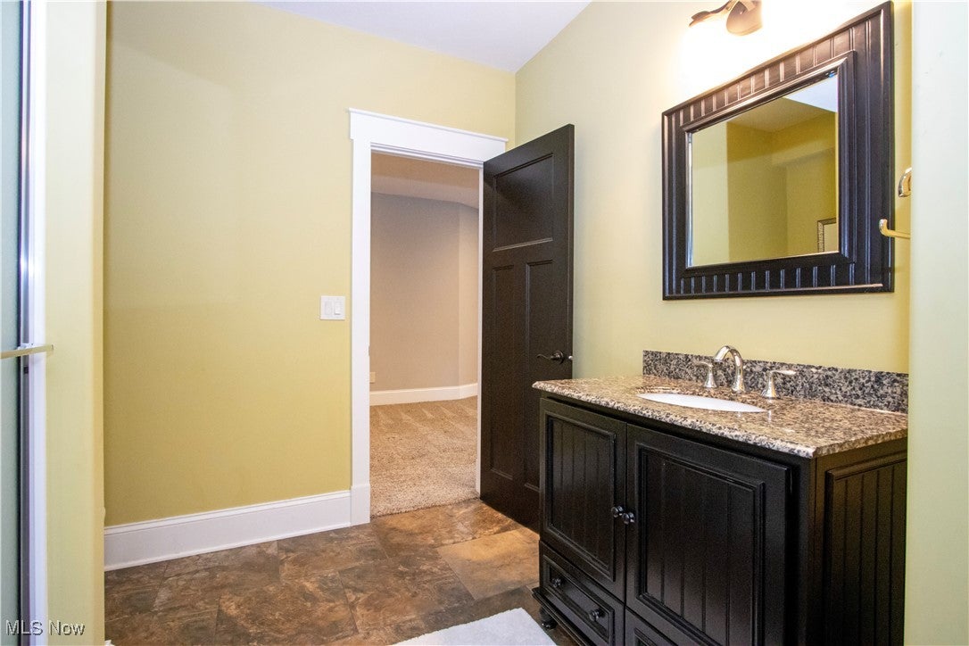 Wooster, Ohio, 44691, United States, 5 Bedrooms Bedrooms, ,5 BathroomsBathrooms,Residential,Active,1968098