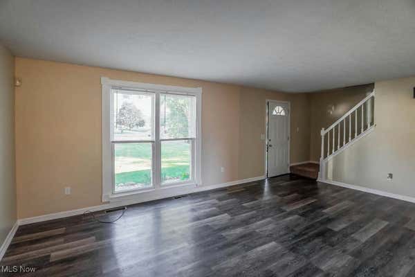 12014 LAGOONA CIR NW, UNIONTOWN, OH 44685, photo 2 of 28