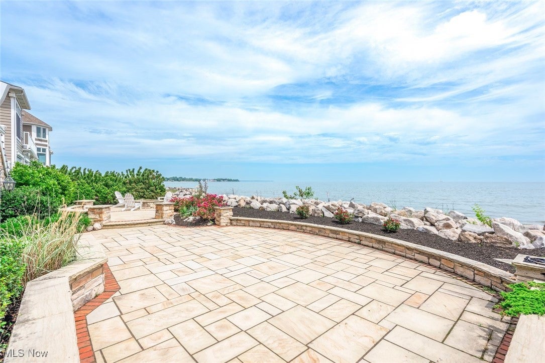 Marblehead, Ohio, 43440, United States, 6 Bedrooms Bedrooms, ,7 BathroomsBathrooms,Residential,Active,1756928