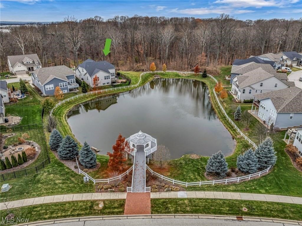 Chagrin Falls, Ohio, 44022, United States, 3 Bedrooms Bedrooms, ,4 BathroomsBathrooms,Residential,Active,1945059