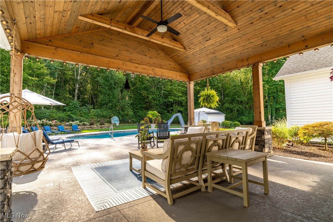Akron, Ohio, 44312, United States, 3 Bedrooms Bedrooms, ,4 BathroomsBathrooms,Residential,Active,1929696