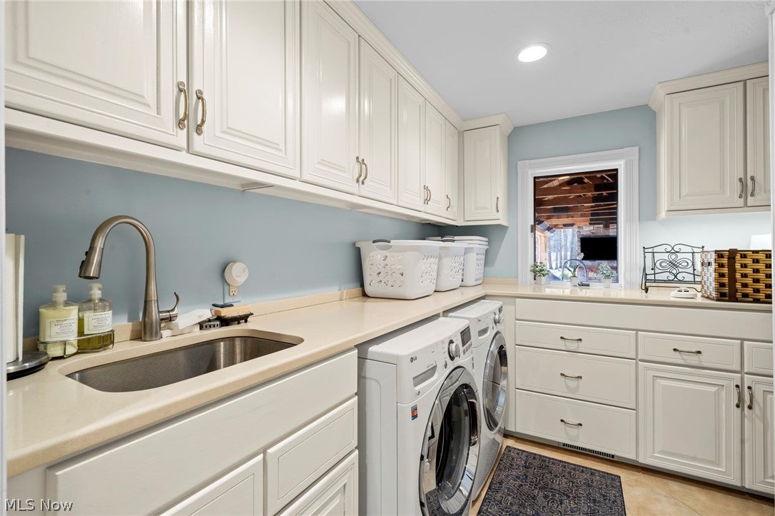 Brecksville, Ohio, 44141, United States, 9 Bedrooms Bedrooms, ,8 BathroomsBathrooms,Residential,Active,2027795