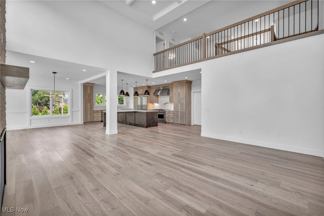 Orange, Ohio, 44022, United States, 5 Bedrooms Bedrooms, ,4 BathroomsBathrooms,Residential,Active,1907988