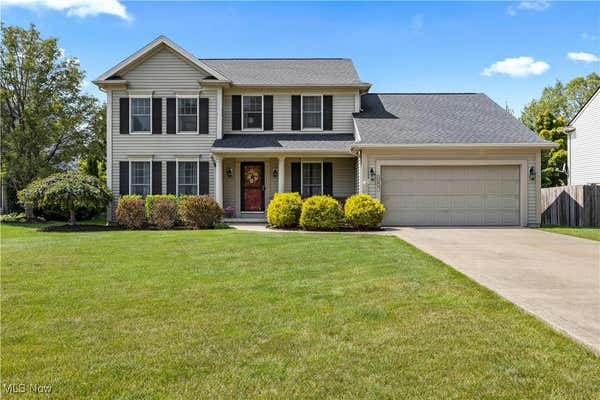 8447 FOREST VIEW DR, OLMSTED FALLS, OH 44138 - Image 1