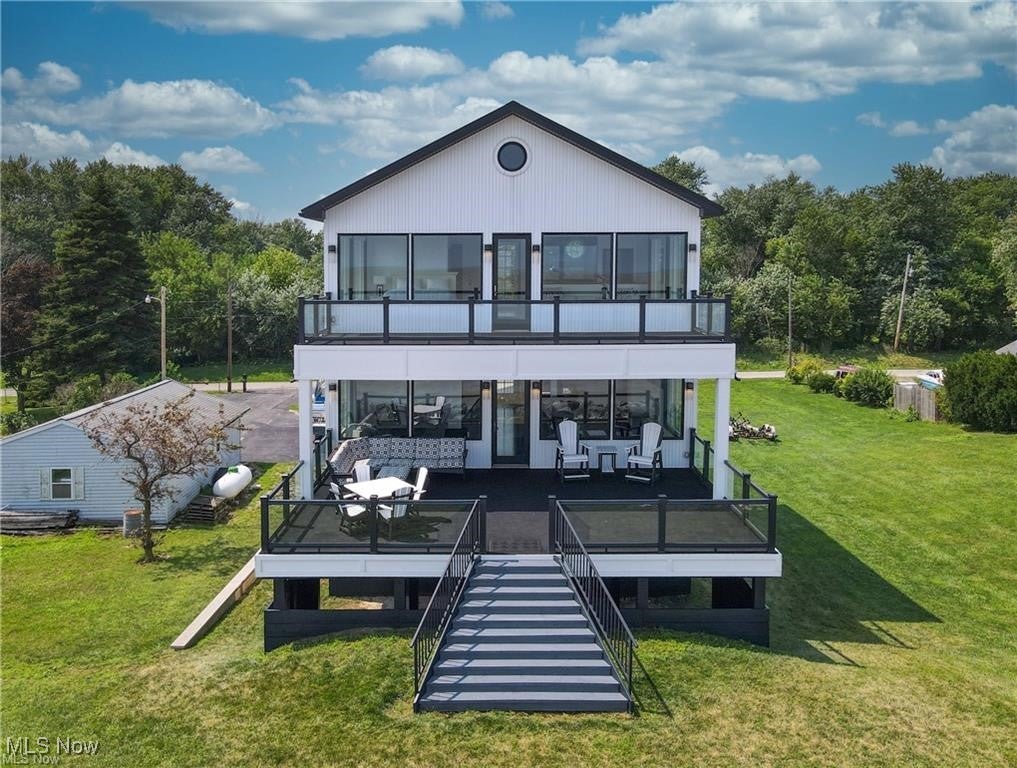 Curtice, Ohio, 43412, United States, 4 Bedrooms Bedrooms, ,3 BathroomsBathrooms,Residential,Active,1907973