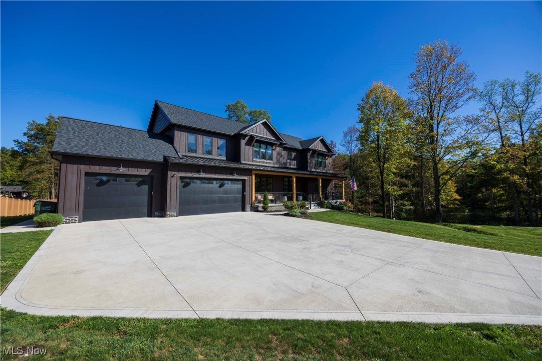 Medina, Ohio, 44256, United States, 4 Bedrooms Bedrooms, ,5 BathroomsBathrooms,Residential,Active,1953983