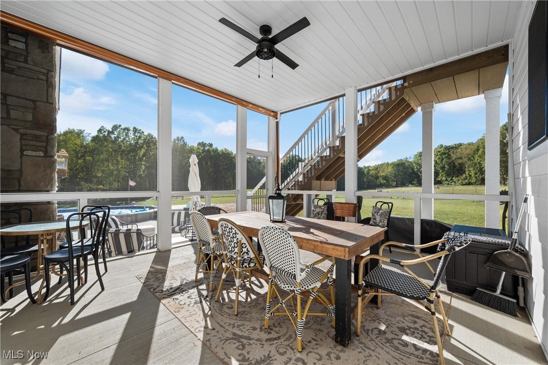 New Franklin, Ohio, 44216, United States, 6 Bedrooms Bedrooms, ,6 BathroomsBathrooms,Residential,Active,1989782