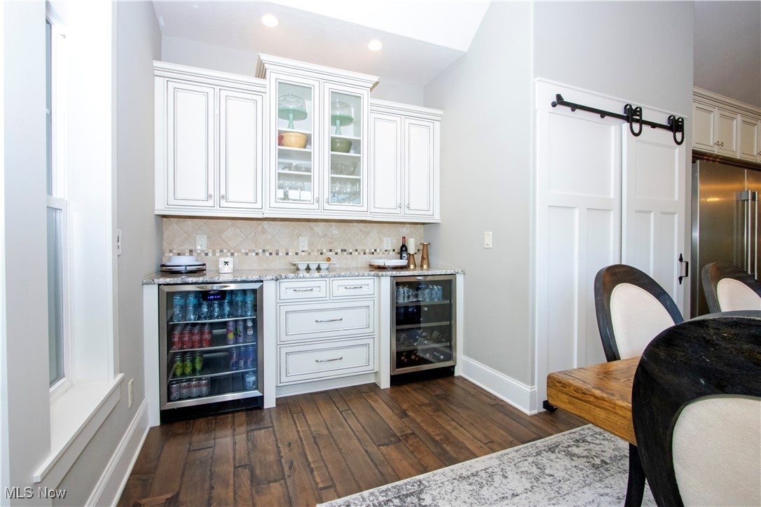 Wooster, Ohio, 44691, United States, 5 Bedrooms Bedrooms, ,5 BathroomsBathrooms,Residential,Active,1968098