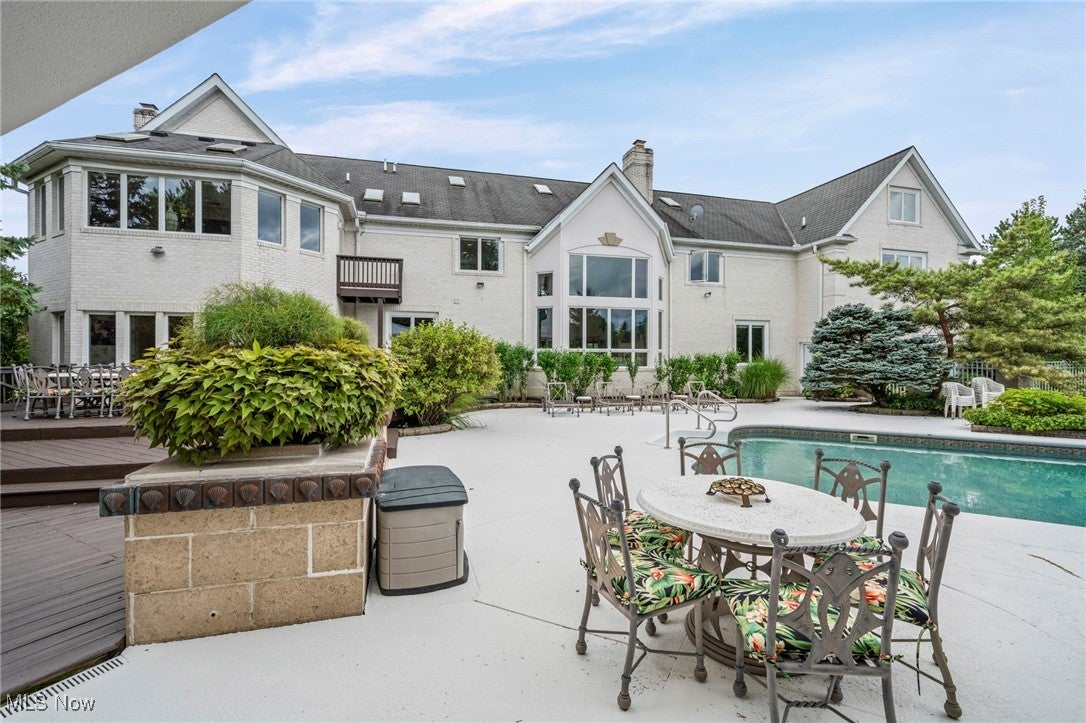 Richfield, Ohio, 44286, United States, 8 Bedrooms Bedrooms, ,9 BathroomsBathrooms,Residential,Active,1919074