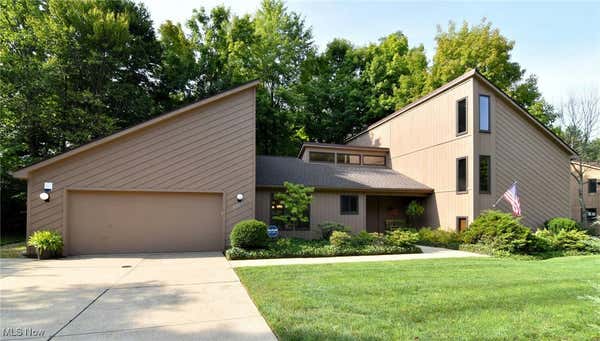 32680 N BURR OAK DR, SOLON, OH 44139 - Image 1